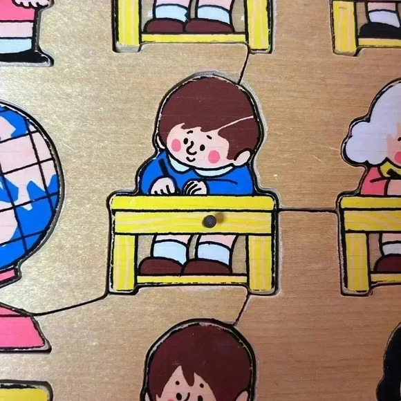 VINTAGE WOODEN CHILDRENS SCHOOL‎ HOUSE PUZZLE CLASSROOM TEACHER - Picture 2 of 5